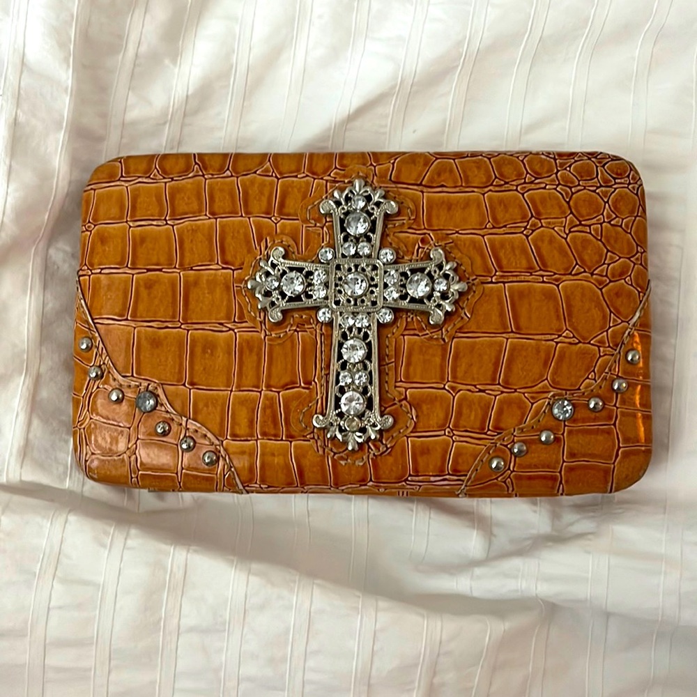 Old country road Cross wallet